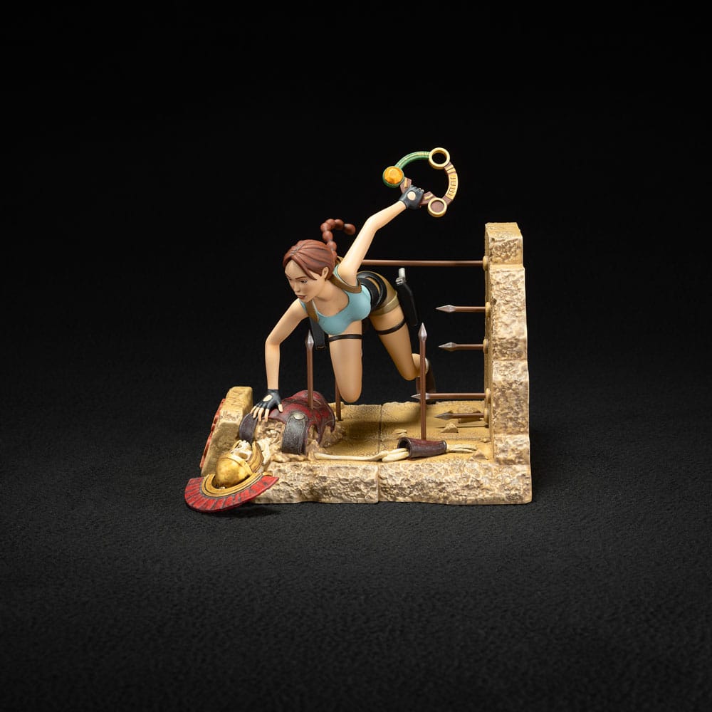 Tomb Raider 1996 Lara Croft Classic Era Dark Horse