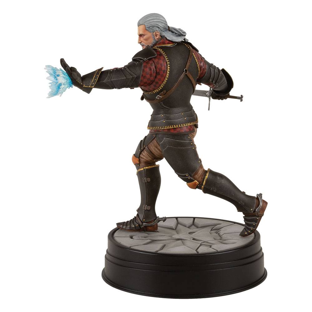 Witcher 3 Wild Hunt Geralt Toussaint Tourney Armor Dark Horse