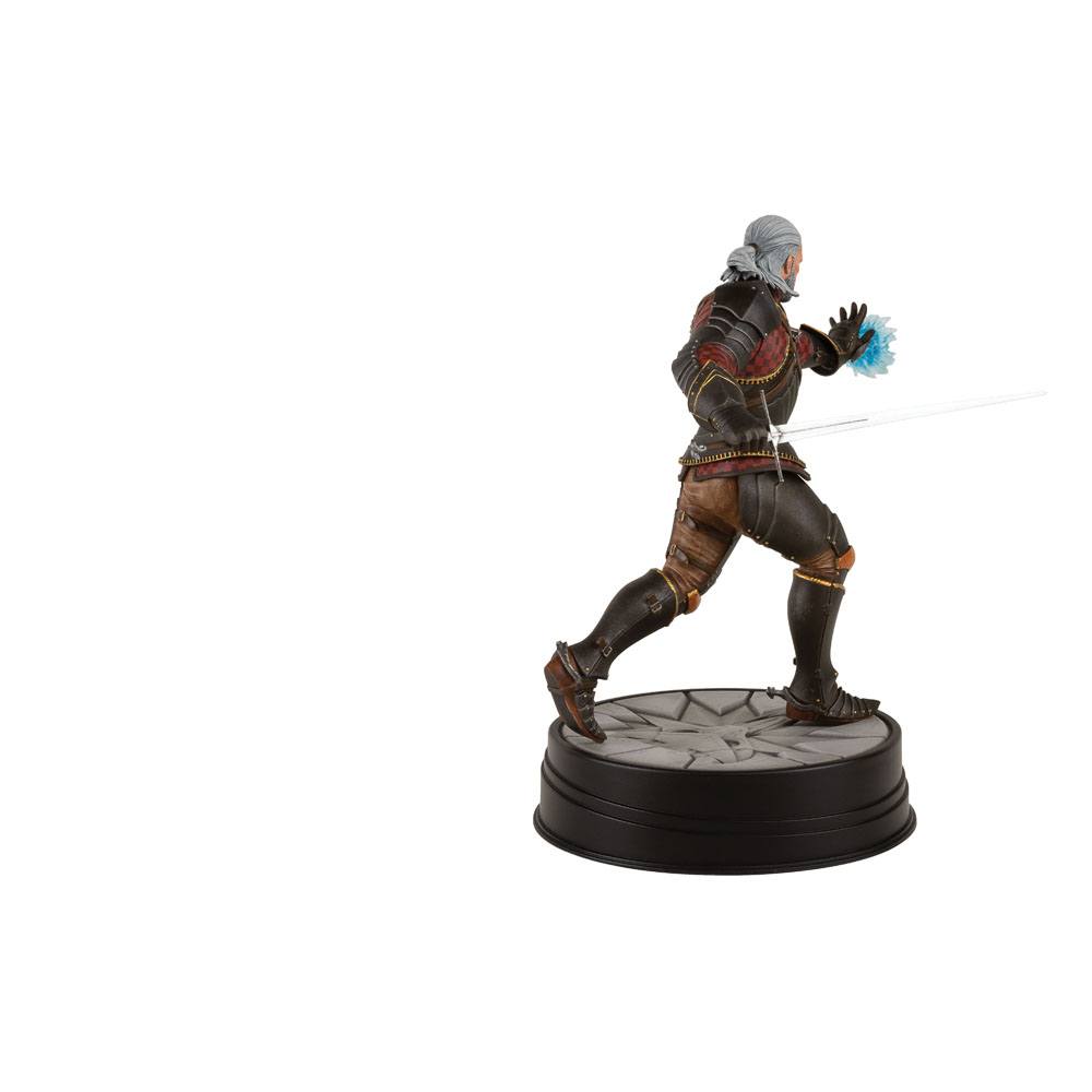 Witcher 3 Wild Hunt Geralt Toussaint Tourney Armor Dark Horse
