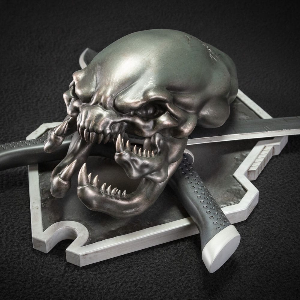 Halo Wall Mount Legendary Icon Grunt Edition Dark Horse