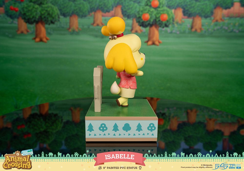 Animal Crossing New Horizons Isabelle First 4 Figures