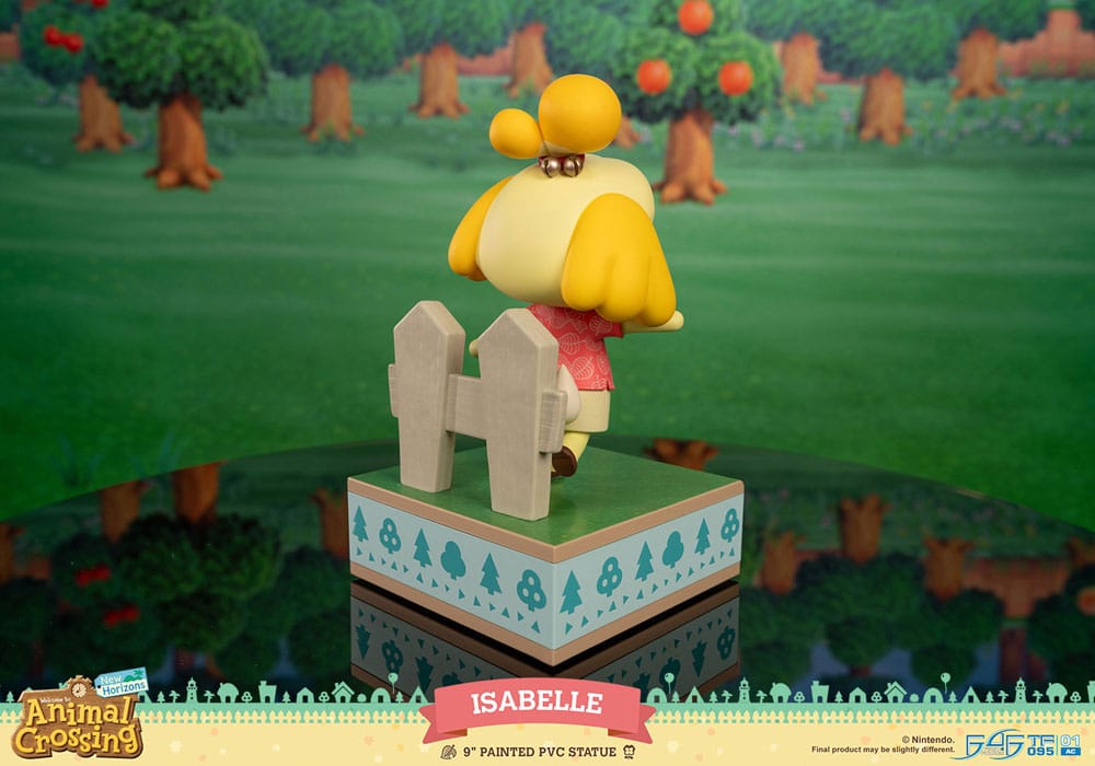 Animal Crossing New Horizons Isabelle First 4 Figures