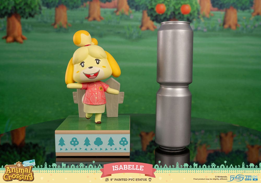 Animal Crossing New Horizons Isabelle First 4 Figures