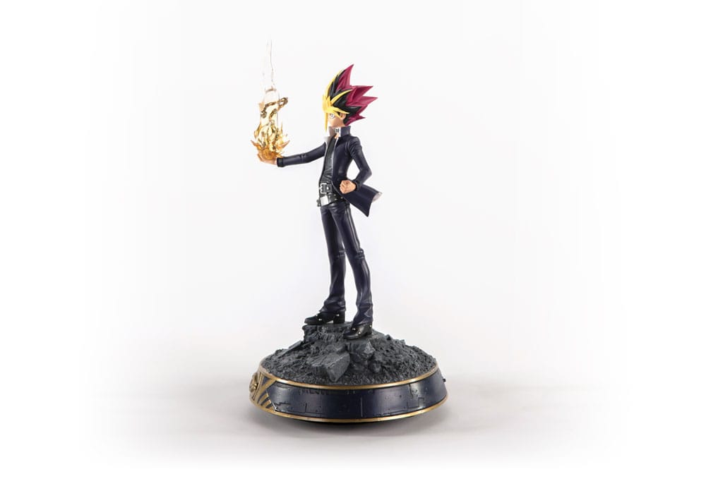 Yu Gi Oh! Statue Yami Yugi First 4 Figures