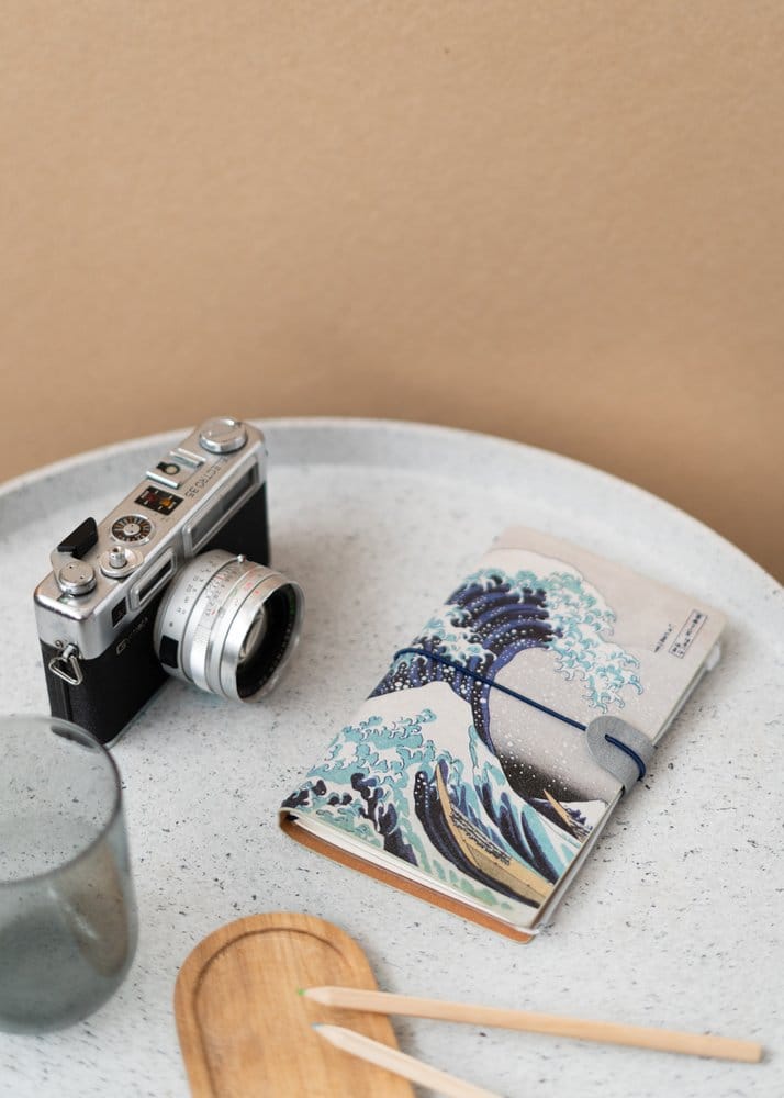 Hokusai Travel Journal The Great Wave of Kanagawa Grupo Erik