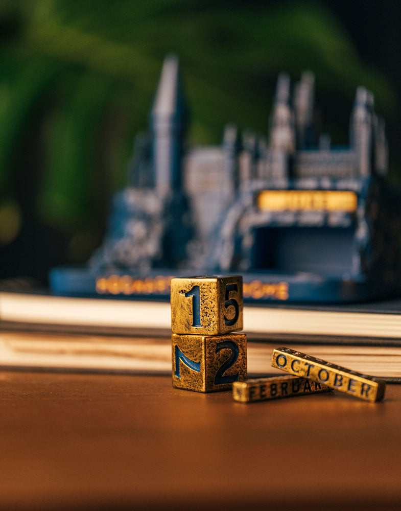 Harry Potter 3D perpetual Calendar Hogwarts Grupo Erik