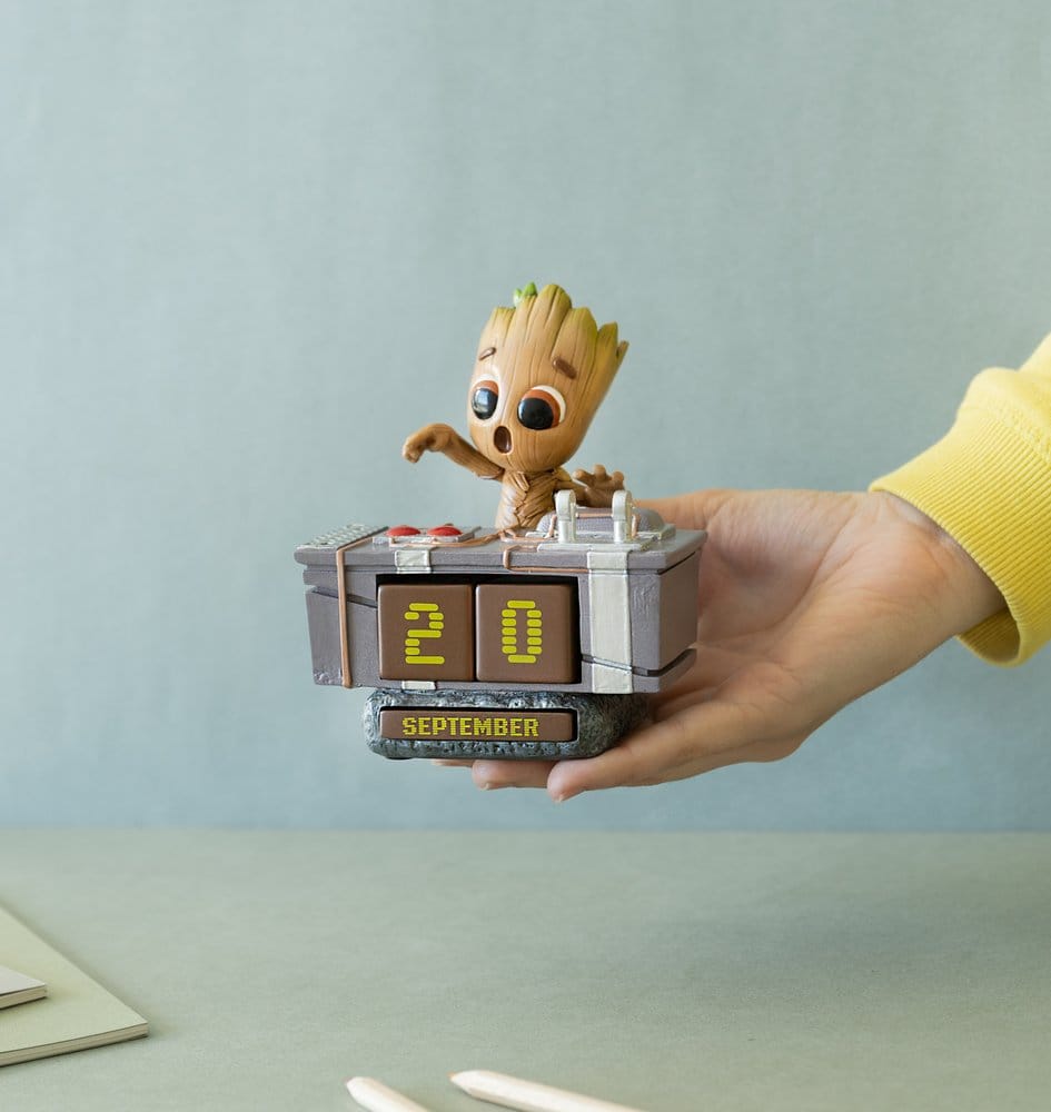Marvel 3D Perpetual Calendar Groot Death Button Grupo Erik