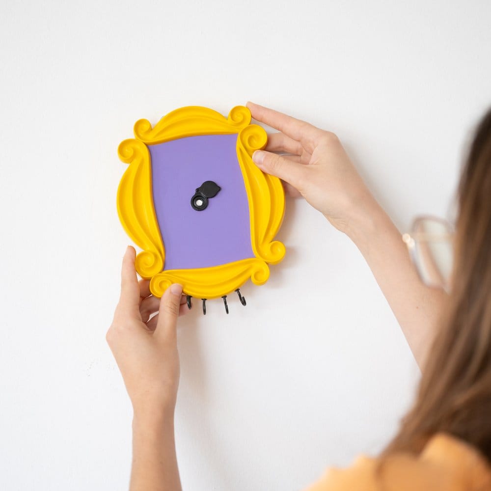 Friends Frame Key Holder Grupo Erik