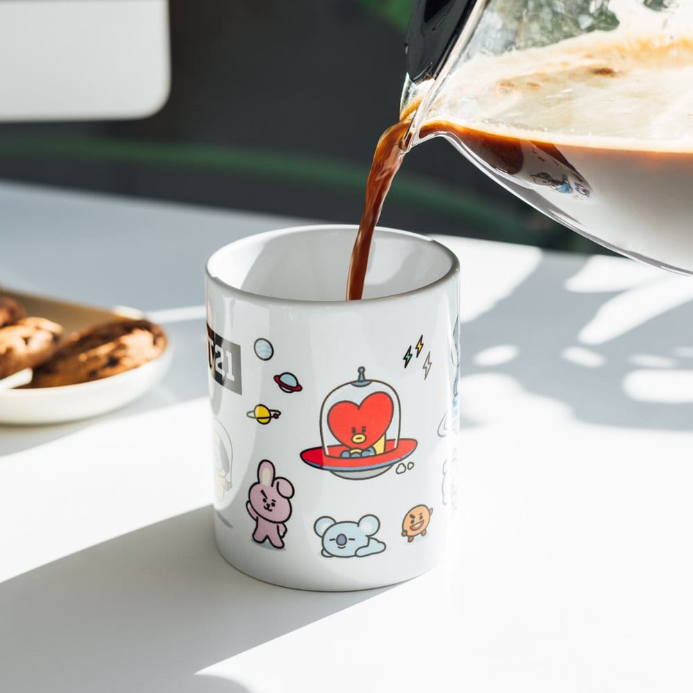 BT21 Mug Universtar 350 ml Grupo Erik