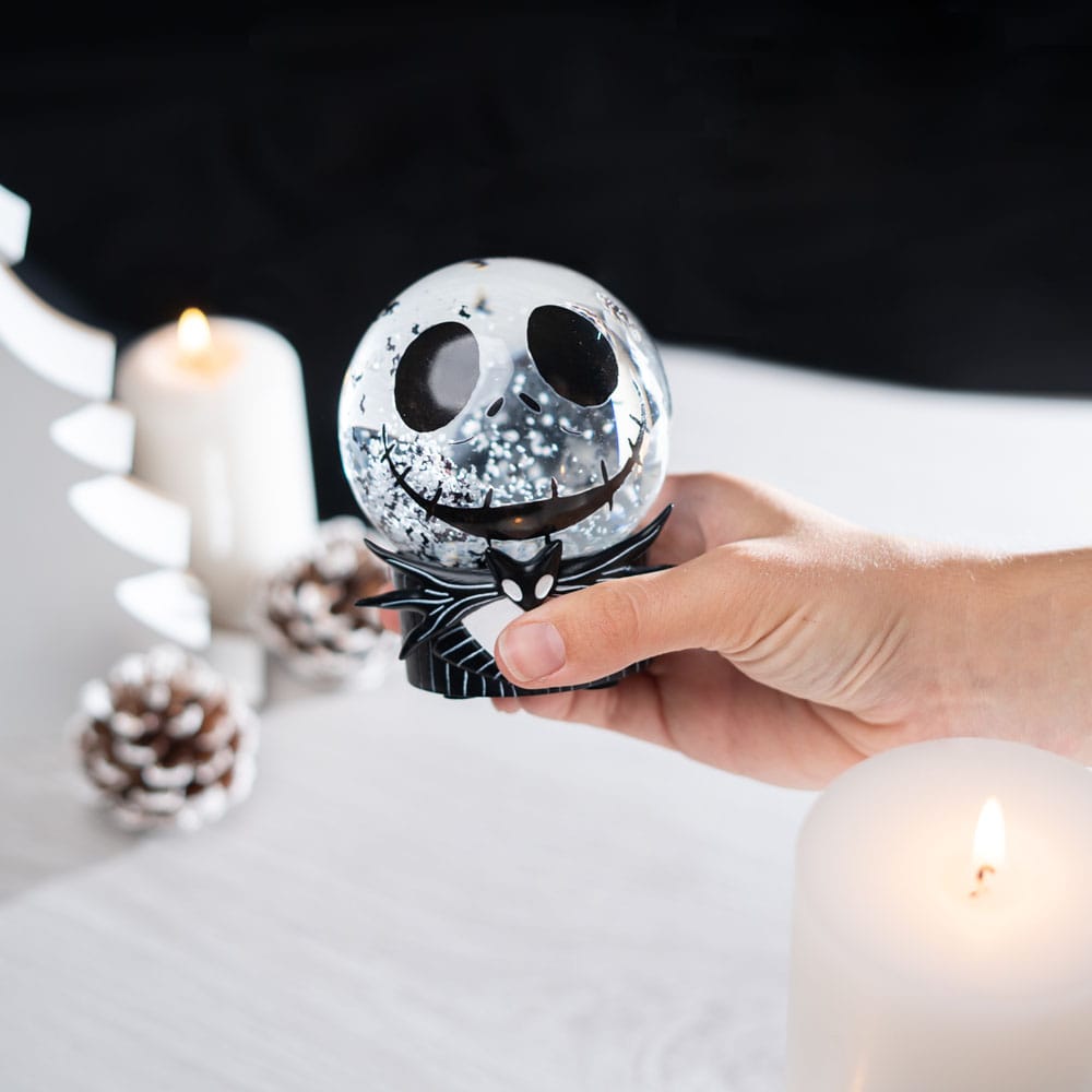 The Nightmare Before Christmas Snow Globe Grupo Erik
