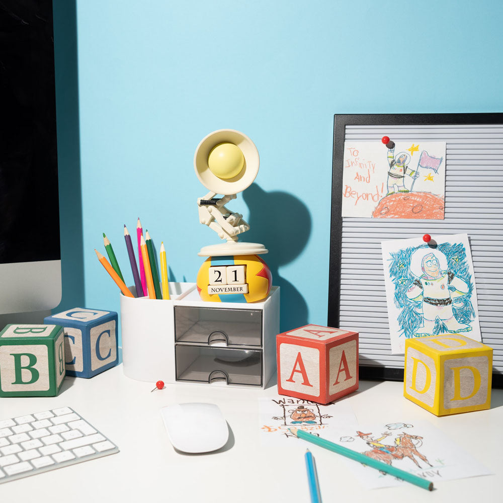 Pixar 3D perpetual Calendar Luxo Jr. Grupo Erik
