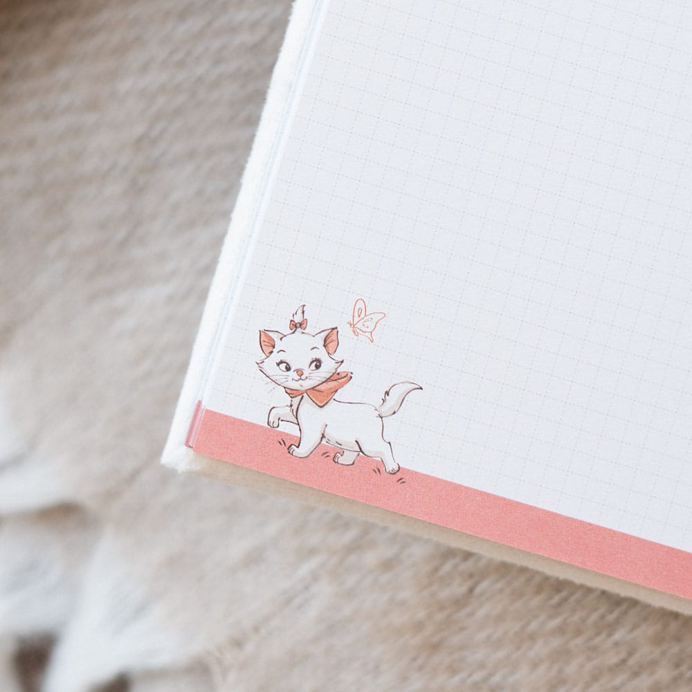 The Aristocats Premium Plush Notebook A5 Bonjour Marie Grupo Erik