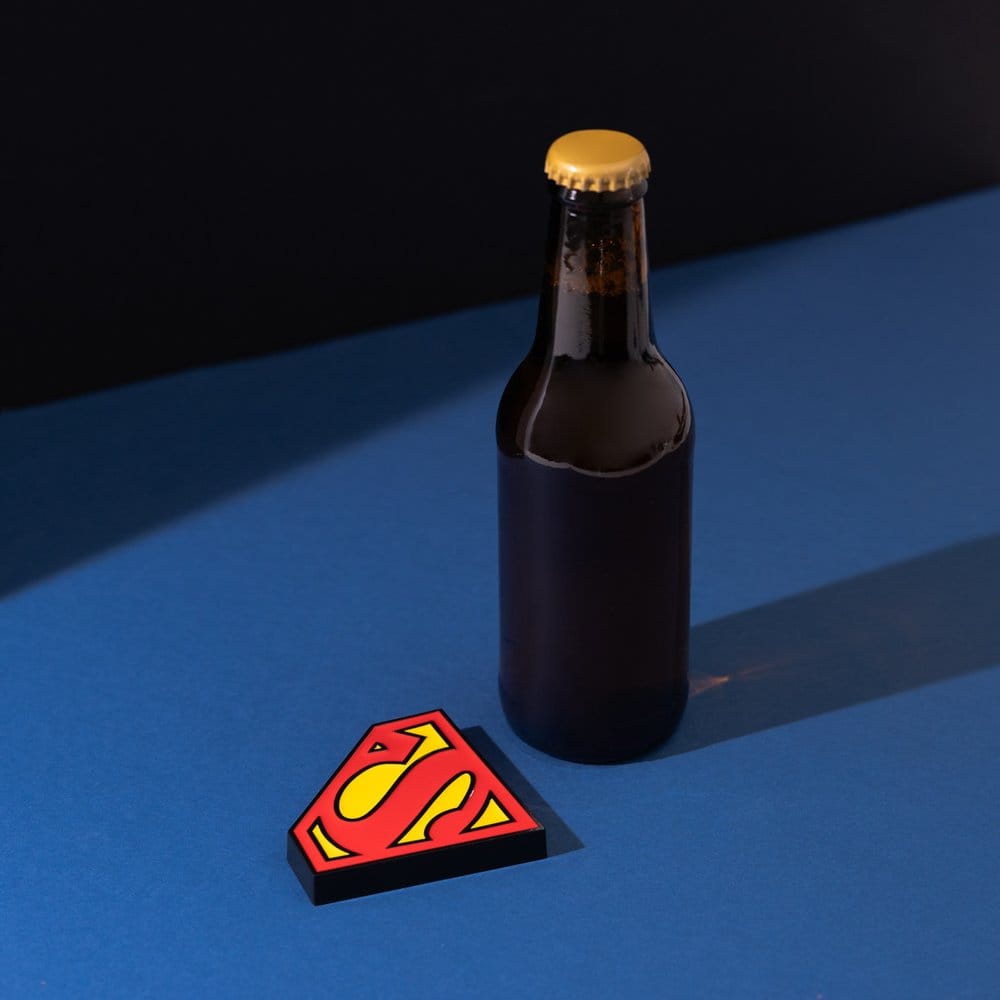 DC Comics Magnet with Bottle Opener Superman Grupo Erik