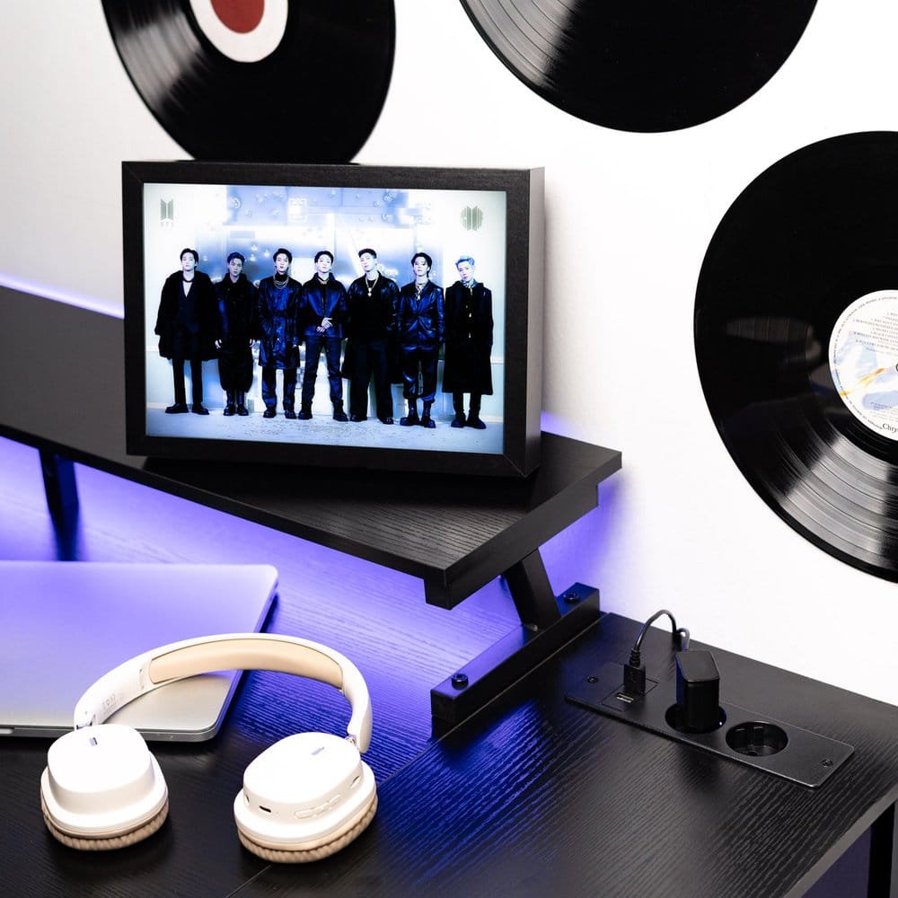 BTS Framed LED Print Grupo Erik