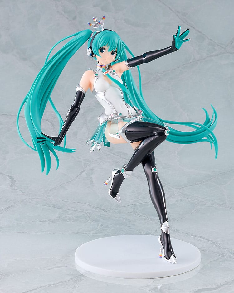 Hatsune Miku GT Project Plastic Model Kit Reincarnation Racing Miku 2013 Ver. Good Smile Racing