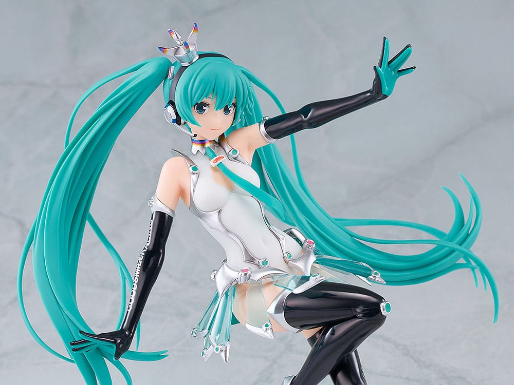 Hatsune Miku GT Project Plastic Model Kit Reincarnation Racing Miku 2013 Ver. Good Smile Racing
