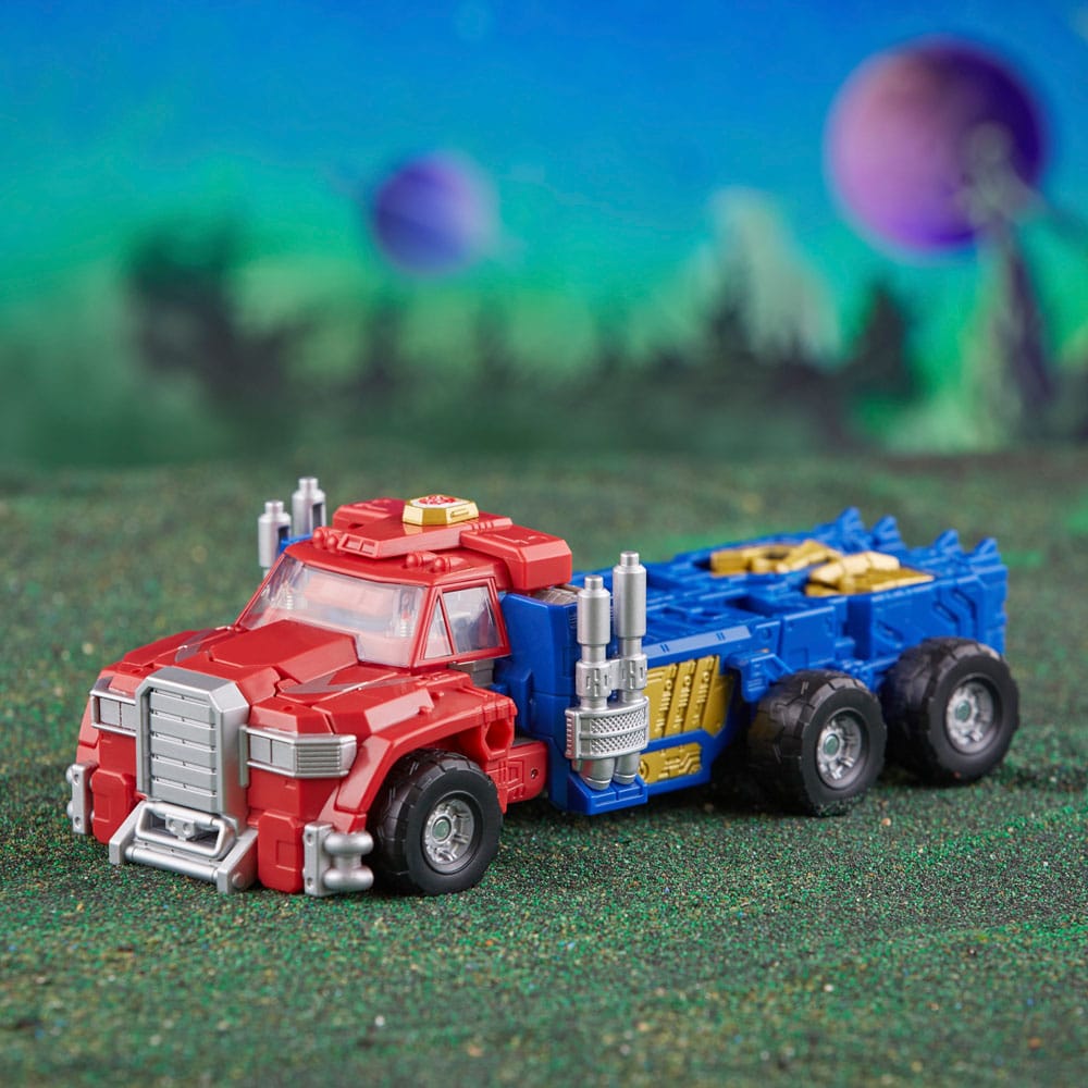 Transformers Generations Legacy Evolution Commander Class Action Figure Armada Universe Optimus Prime Hasbro
