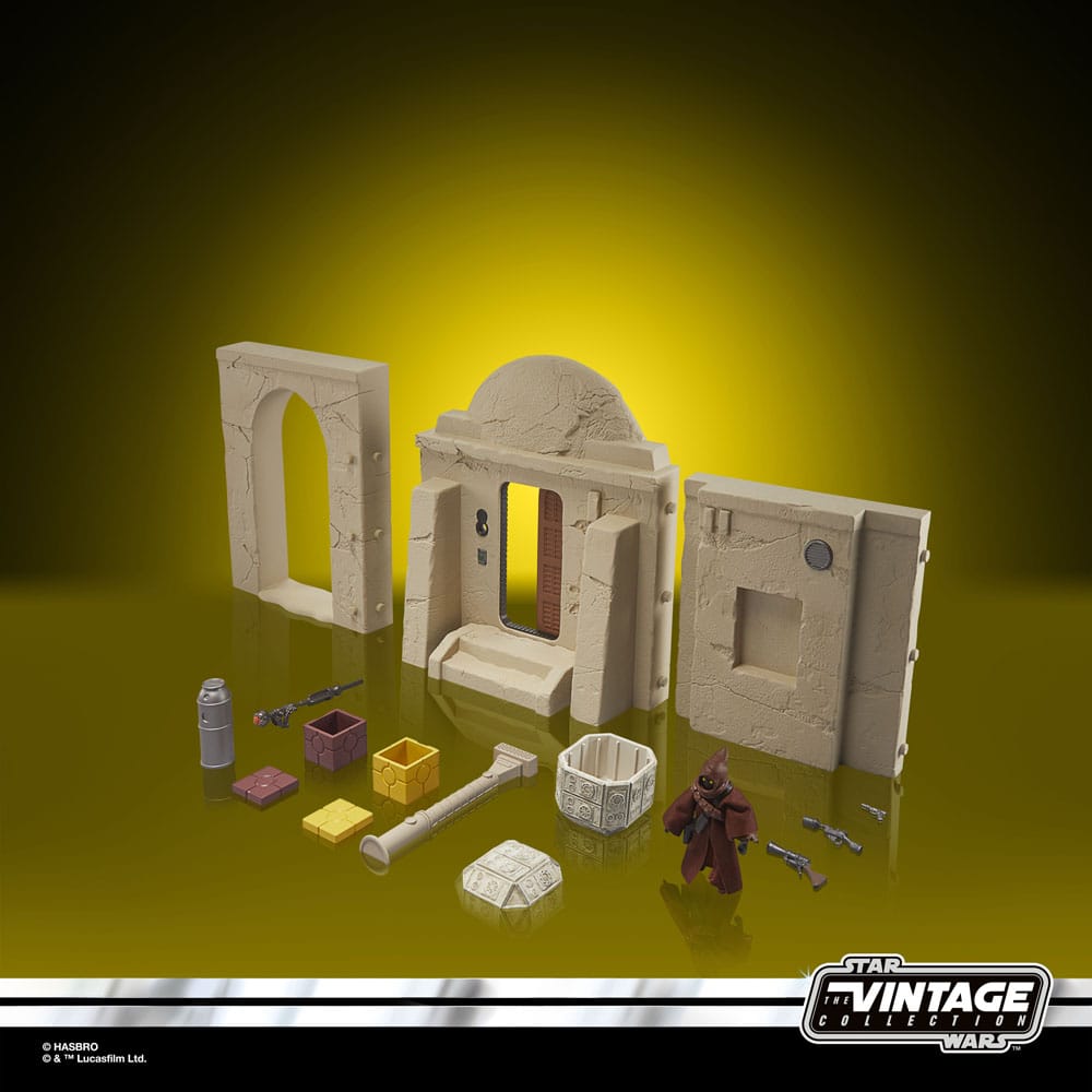 Star Wars Episode IV Vintage Collection Playset Streets of Mos Eisley with Jawa Action Figure Hasbro