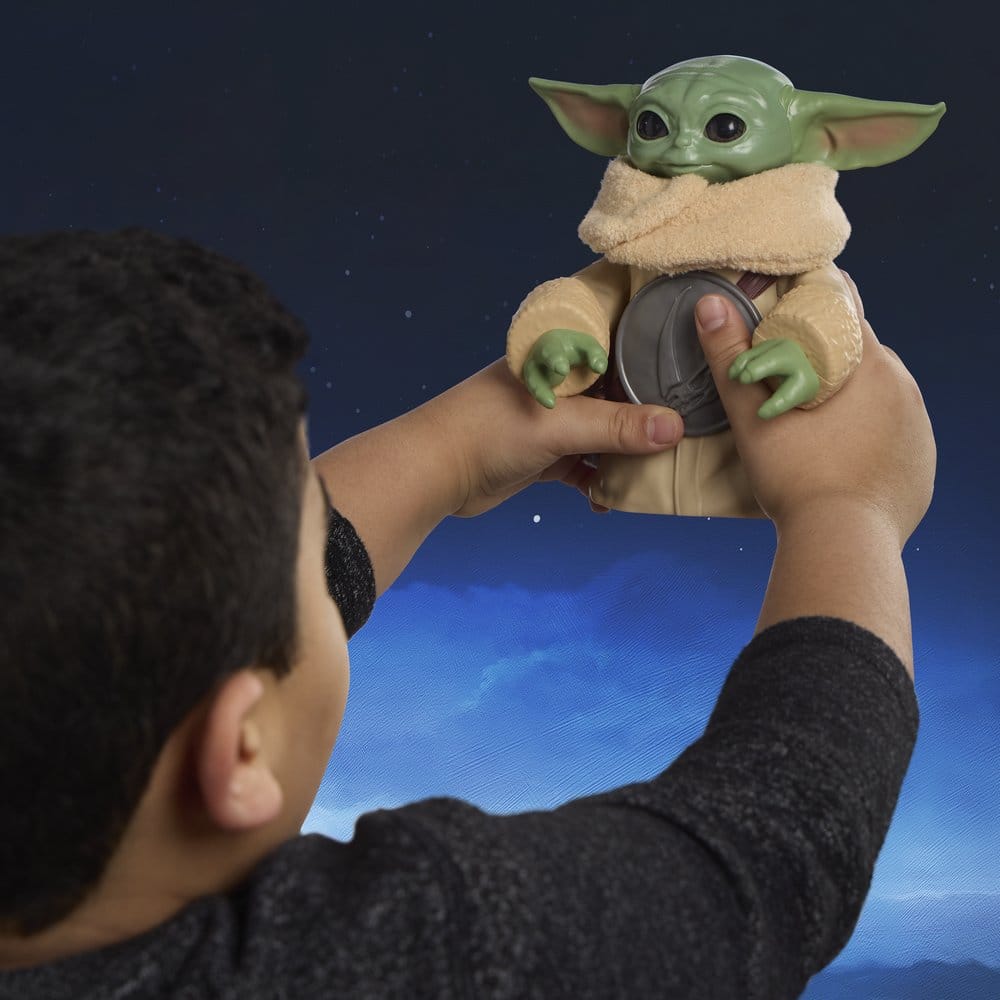 Star Wars The Mandalorian & Grogu Electronic Action Figure Huggin' Grogu & Anzellan Hasbro