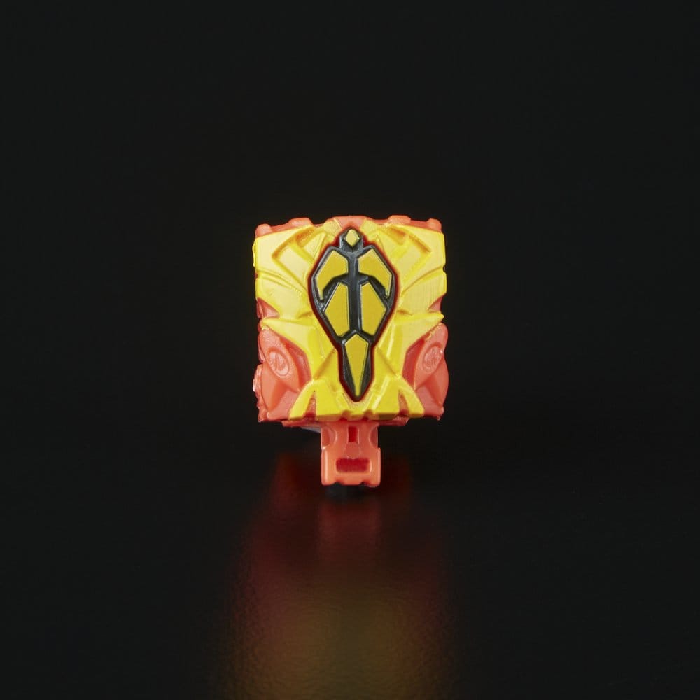 Transformers Power of the Primes Combiner Action Figure Predaking Hasbro