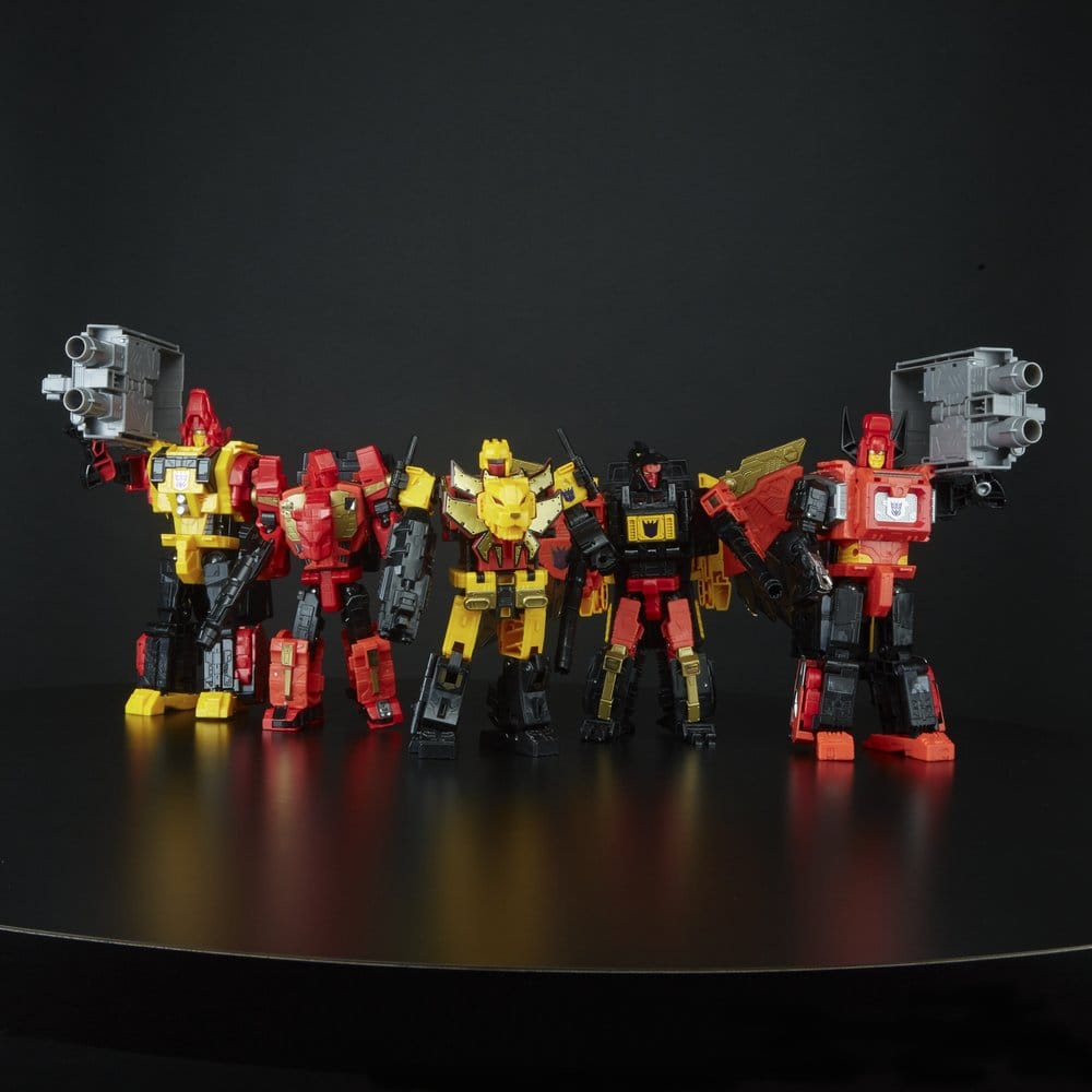 Transformers Power of the Primes Combiner Action Figure Predaking Hasbro