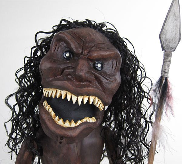 Trilogy of Terror Statue Zuni Warrior Hollywood Collectibles Group