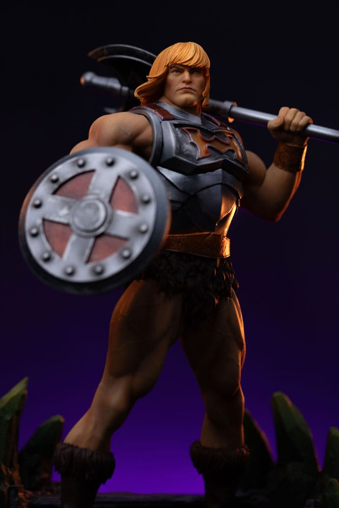 Masters of the Universe Art Scale Statue He-Man Battle Armor Version heo Exclusive Iron Studios