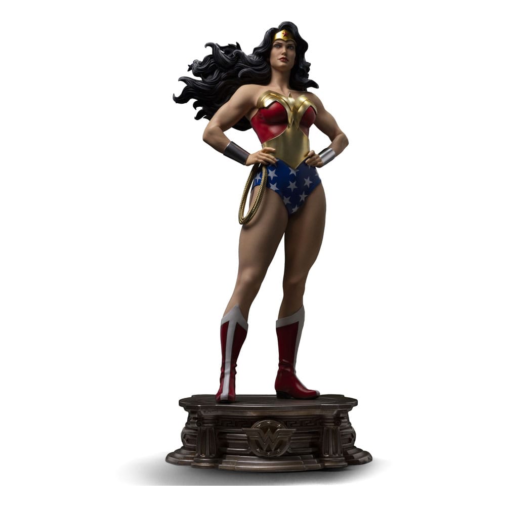DC Comics Legacy Replica Statue Wonder Woman Iron Studios