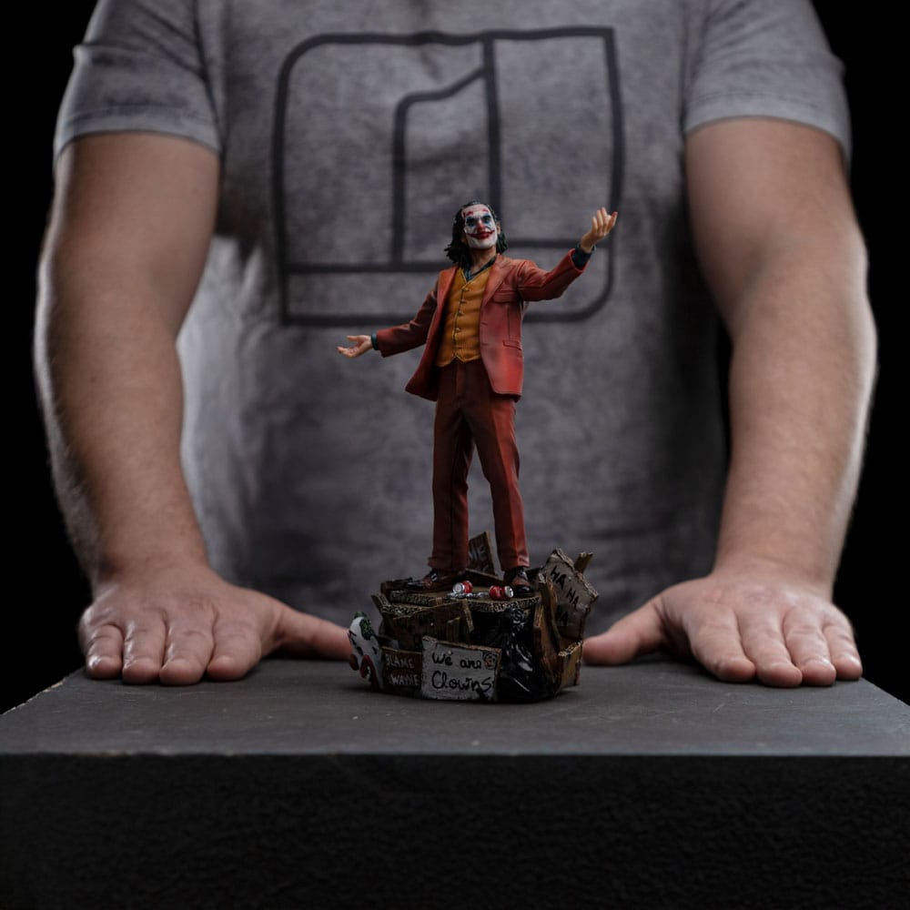DC Comics Art Scale Deluxe Statue Joker Arthur Fleck Iron Studios