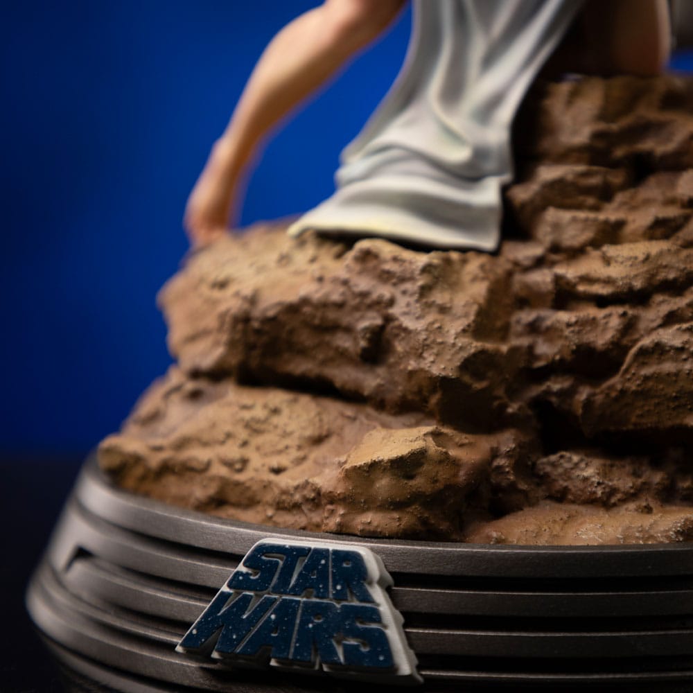 Star Wars Deluxe Art Scale Statue Luke and Leia Iron Studios