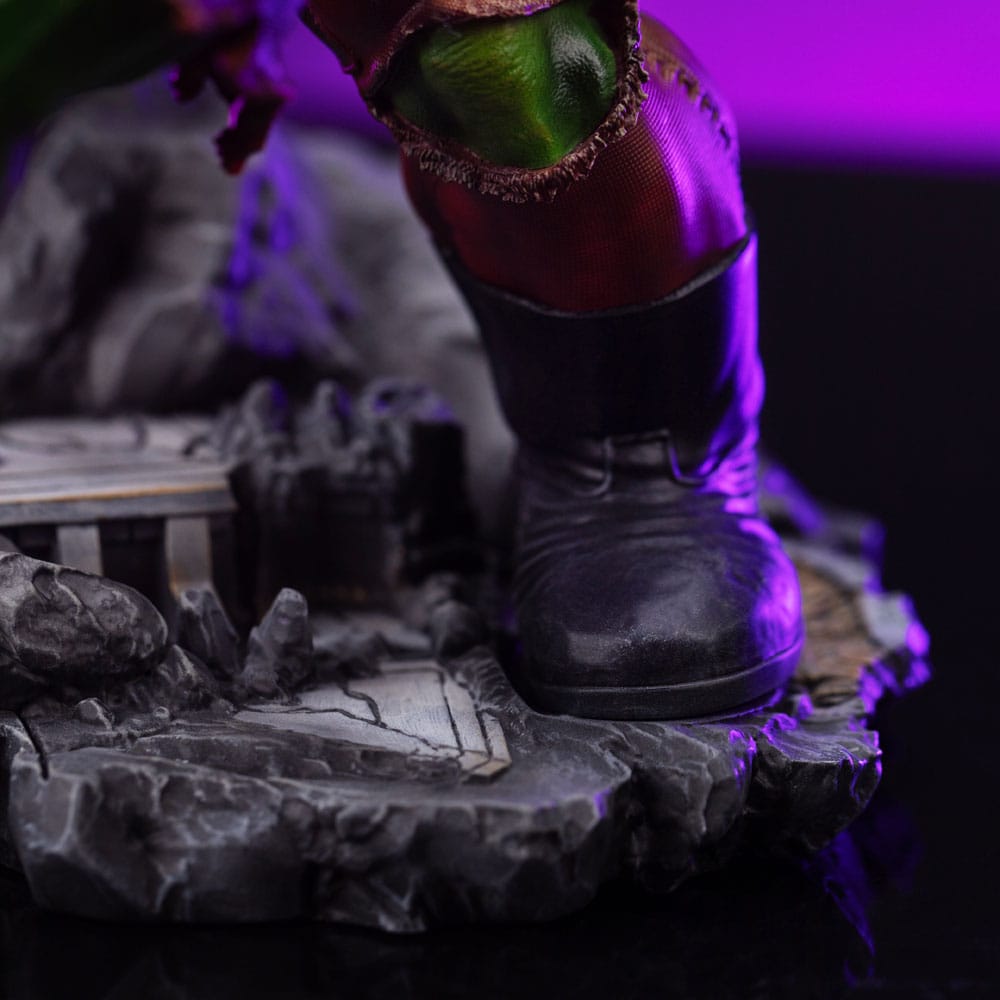 Marvel BDS Art Scale Statue Infinity Gauntlet Hulk Diorama Iron Studios
