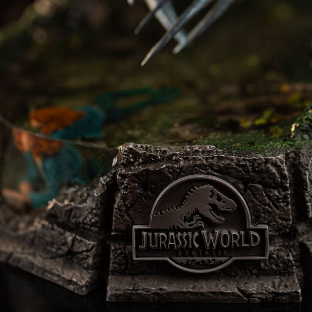 Jurassic World Dominion Demi Art Scale Statue 1/20 Therizinosaurus Iron Studios