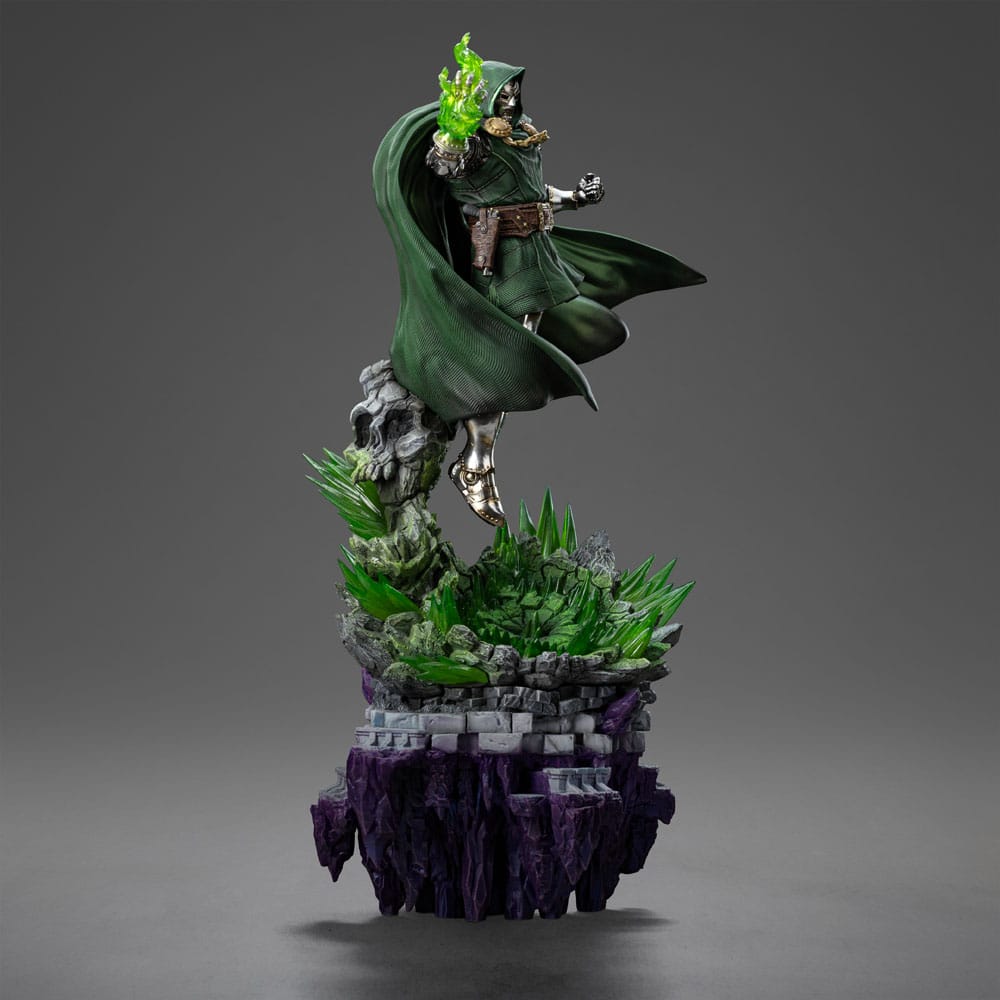 The Infinity Gauntlet Marvel Legends Diorama Statue Doctor Doom Deluxe Edition Iron Studios