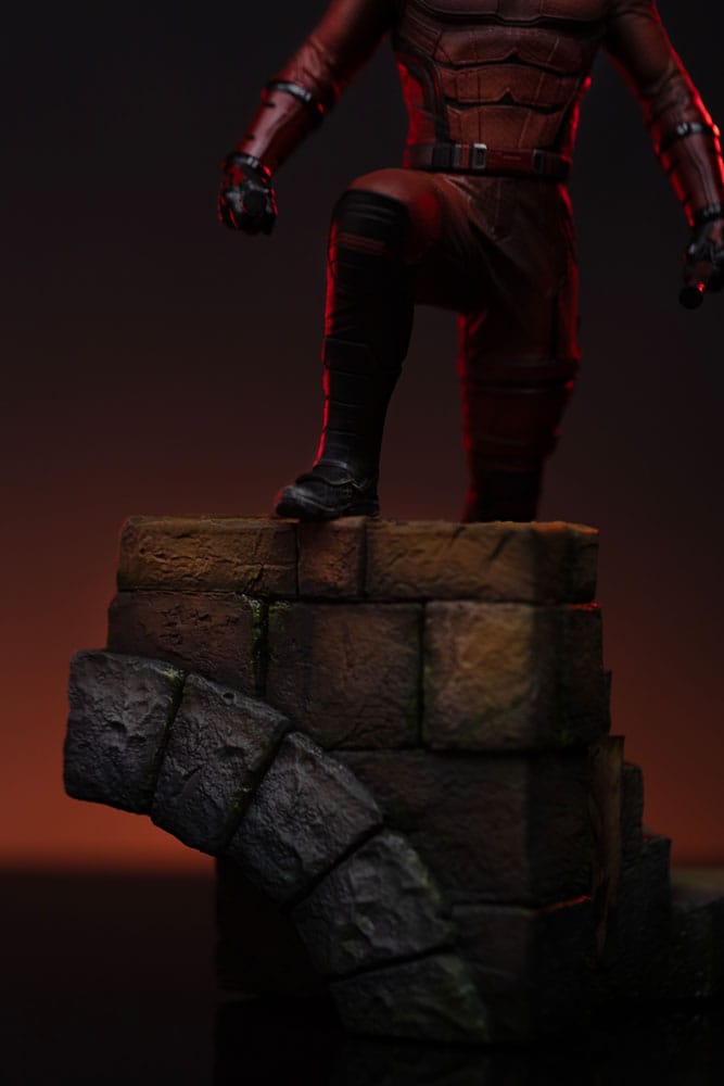 Daredevil Born Again Art Scale Statue Daredevil Iron Studios
