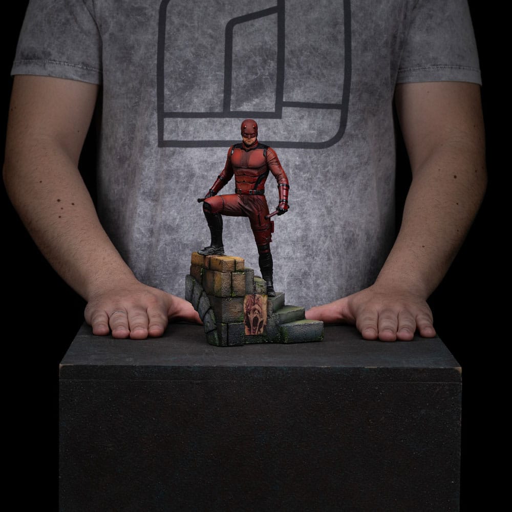 Daredevil Born Again Art Scale Statue Daredevil Iron Studios