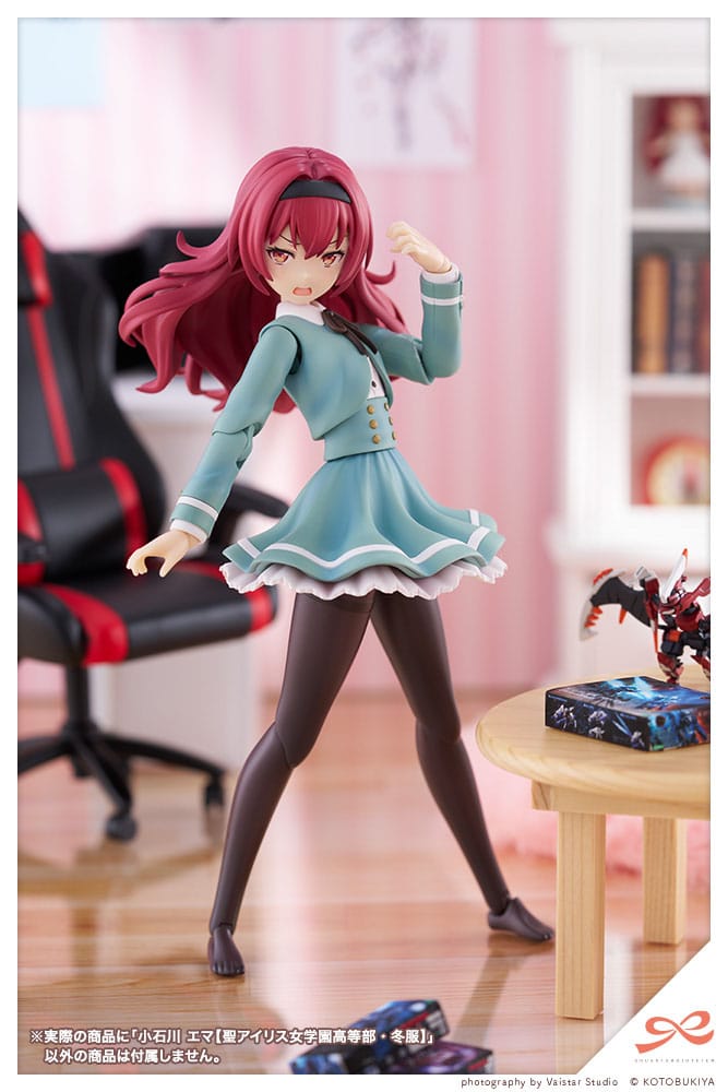 Sousai Shojo Teien Plastic Model Kit Emma Koishikawa St. Iris Gakuen Girl´s High School Winter Clothes Kotobukiya