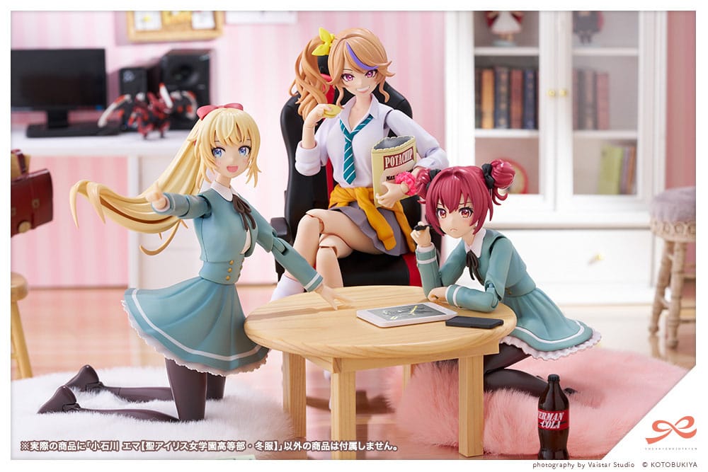 Sousai Shojo Teien Plastic Model Kit Emma Koishikawa St. Iris Gakuen Girl´s High School Winter Clothes Kotobukiya