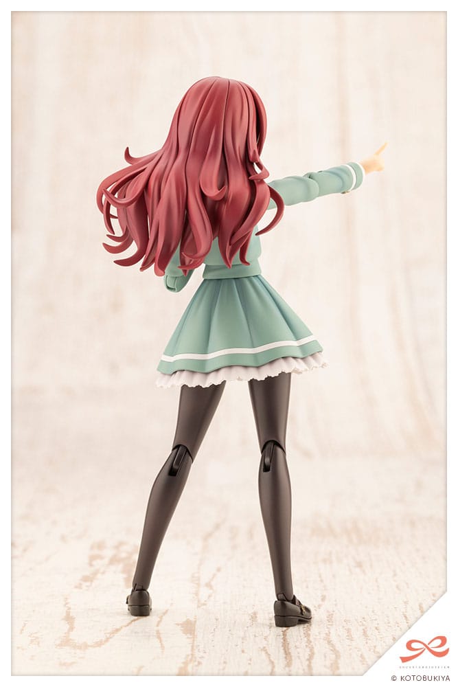 Sousai Shojo Teien Plastic Model Kit Emma Koishikawa St. Iris Gakuen Girl´s High School Winter Clothes Kotobukiya