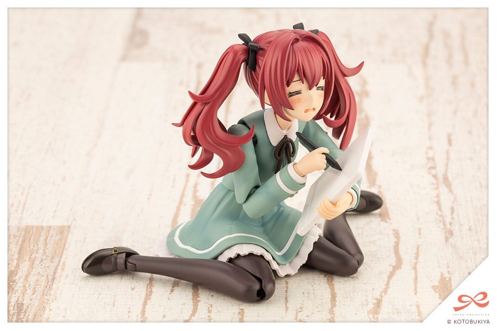 Sousai Shojo Teien Plastic Model Kit Emma Koishikawa St. Iris Gakuen Girl´s High School Winter Clothes Kotobukiya