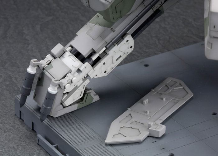 Metal Gear Solid Plastic Model Kit 1/100 Metal Gear Rex Kotobukiya