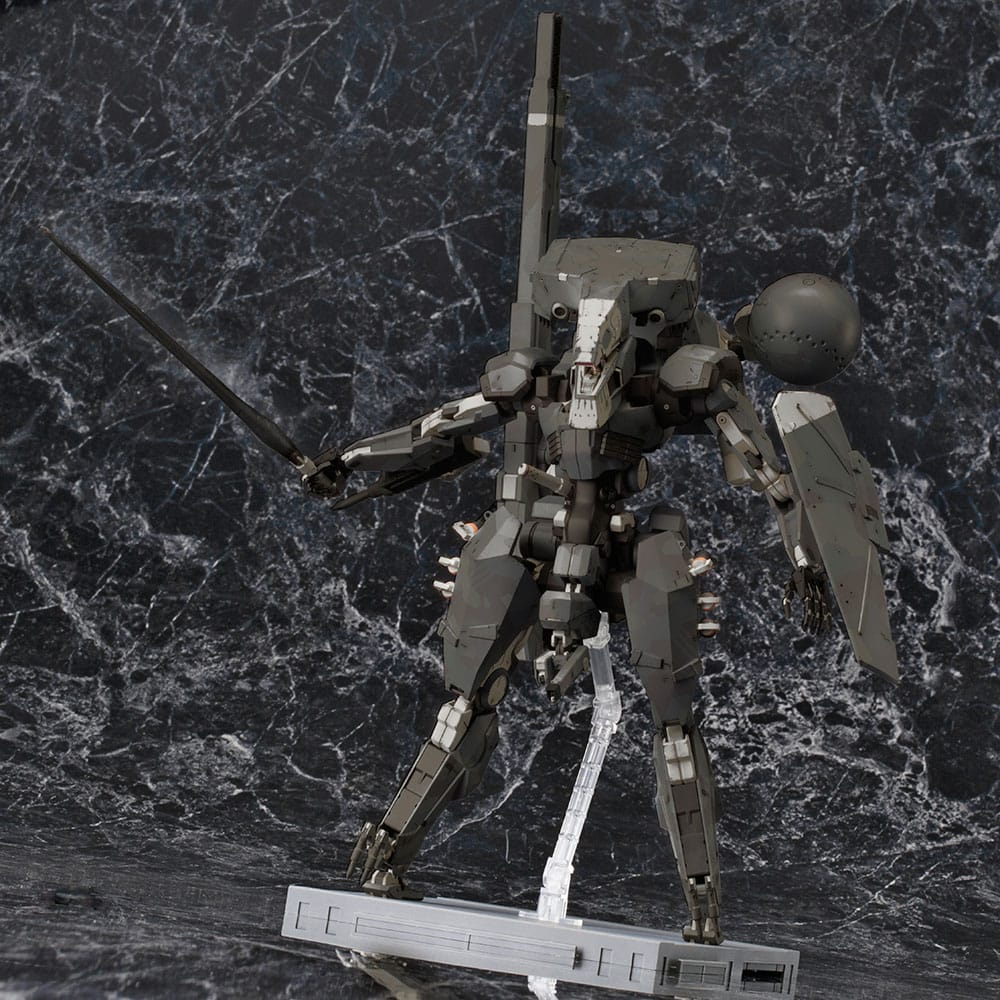 Metal Gear Solid V Plastic Model Kit 1/100 Metal Gear Sahelanthropus Black Ver. Kotobukiya