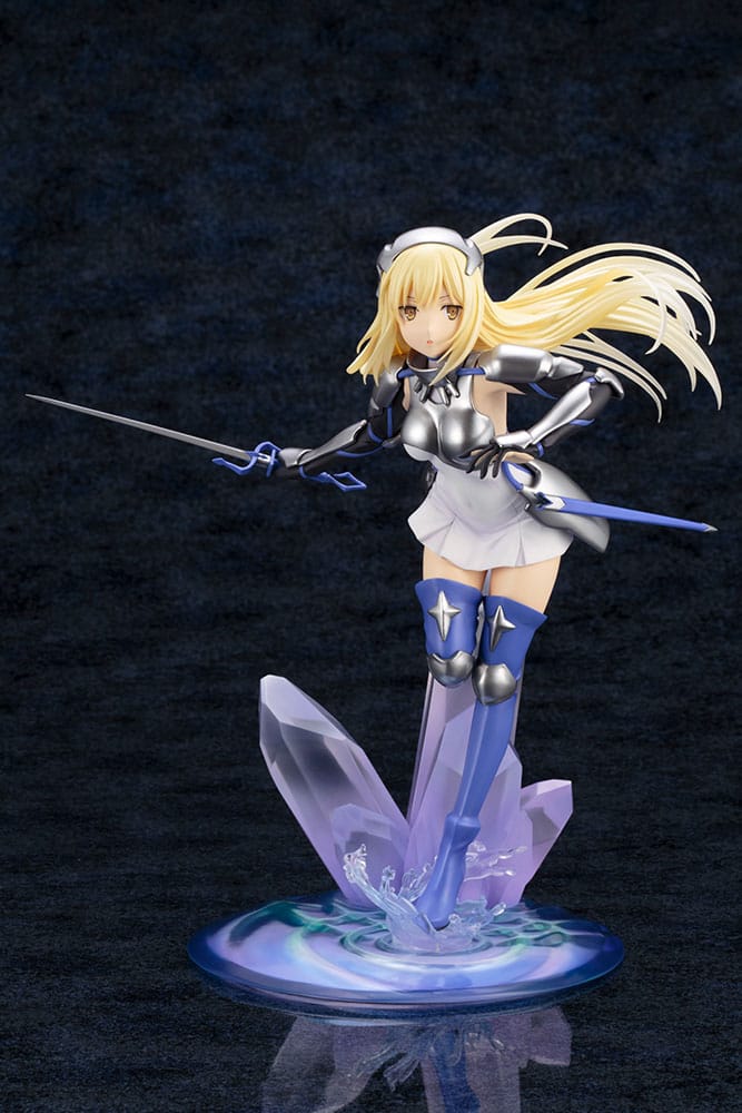 Sword Oratoria Is it Wrong to Try to Pick Up Girls in a Dungeon? On the Side Ais Wallenstein Kotobukiya