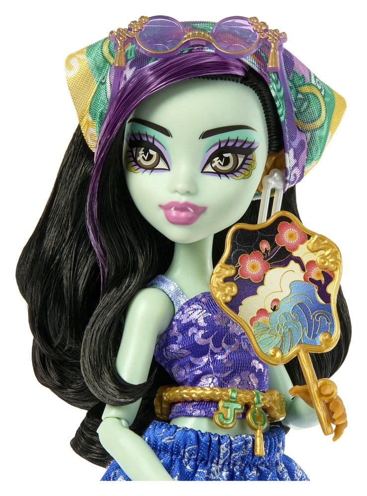 Monster High Skulltimate Secrets Doll Destination Gore geous Oasis Jinafire Long Mattel