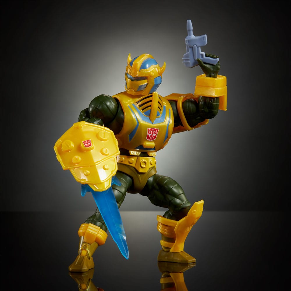 Masters of the Universe x Transformers Action Figure Bumblebee Armor Man At Arms heo European Exclusive Mattel