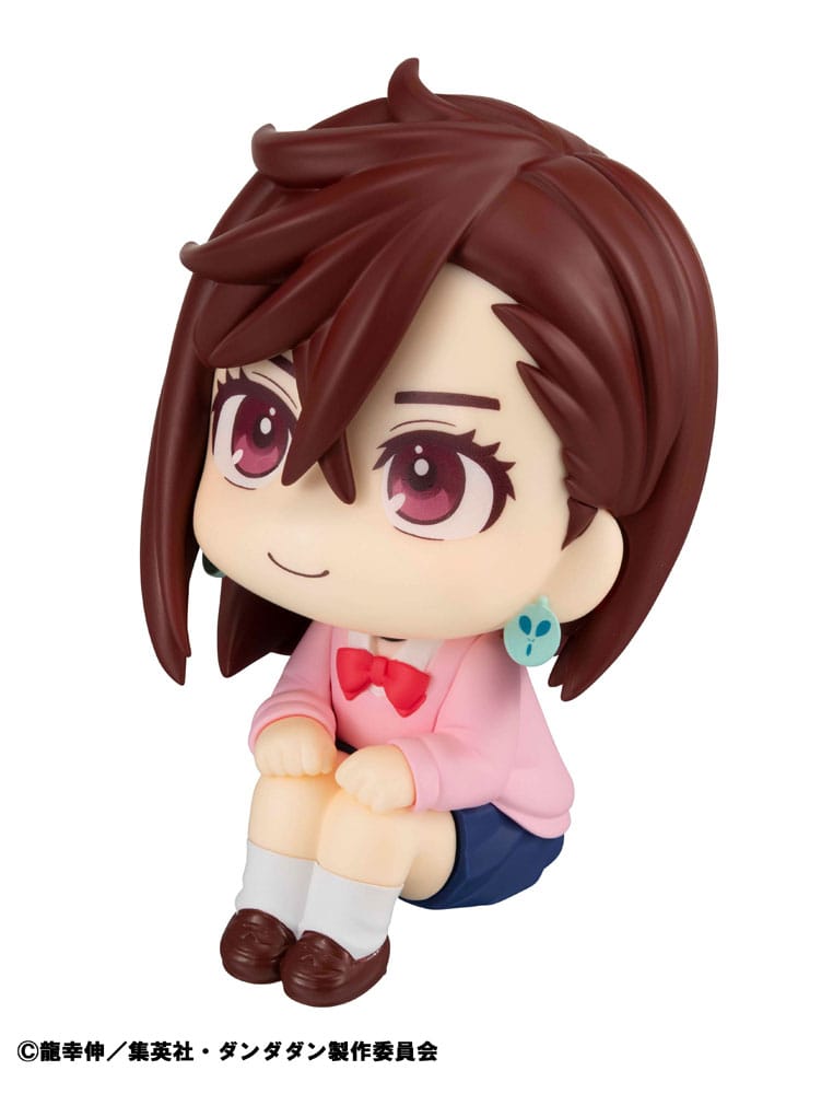 Dandadan Look Up Momo Megahouse