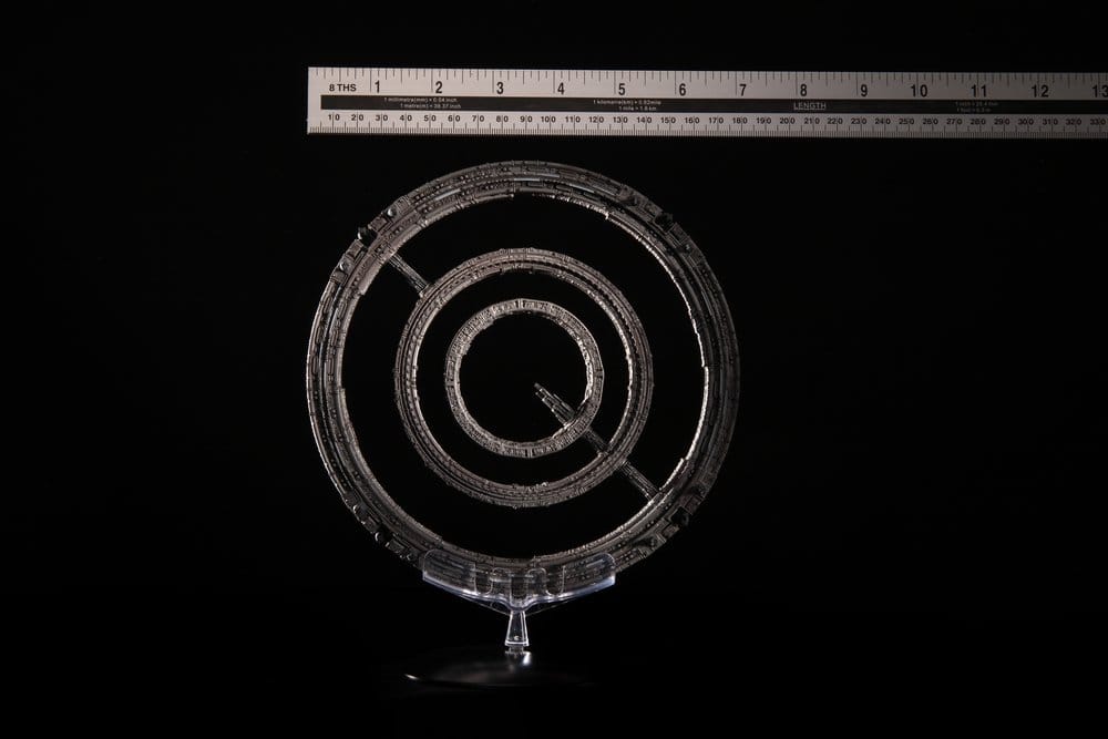 Foundation Die Cast The Invictus Spaceship Master Replicas