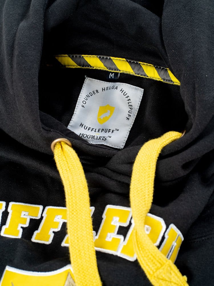 Harry Potter Hooded Sweater Hufflepuff Deluxe Size XXL CID