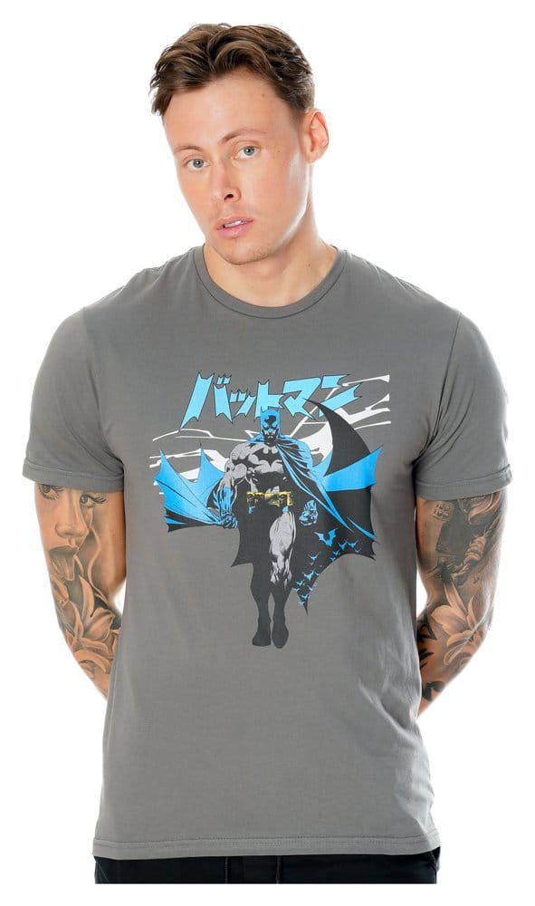 DC Comics T Shirt Batman Manga Cape Size XL CID