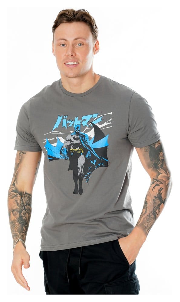 DC Comics T Shirt Batman Manga Cape Size M CID