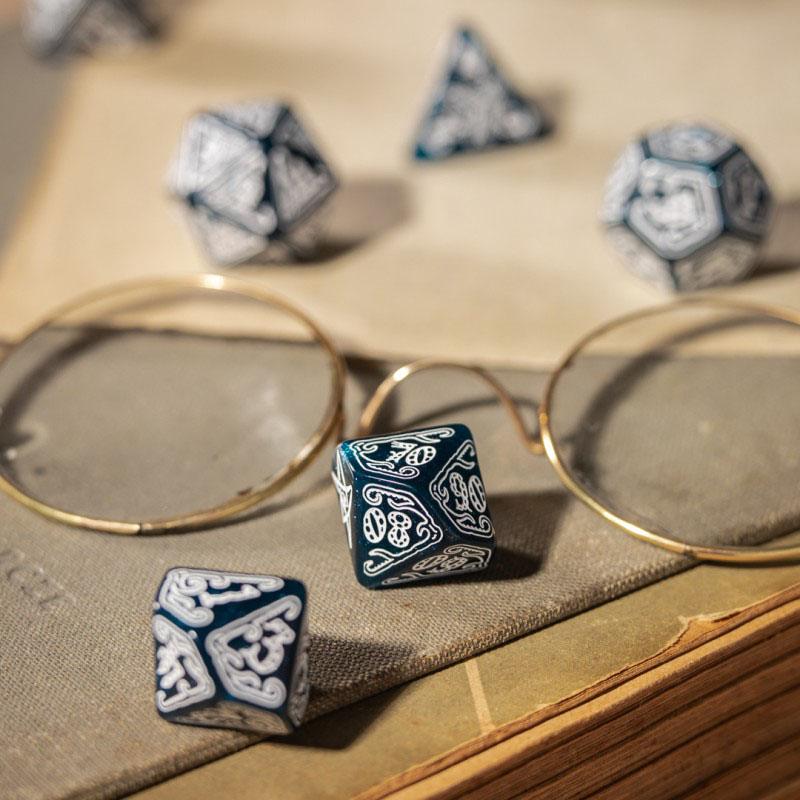 Call of Cthulhu Dice Set Abyssal & White 7 Q Workshop